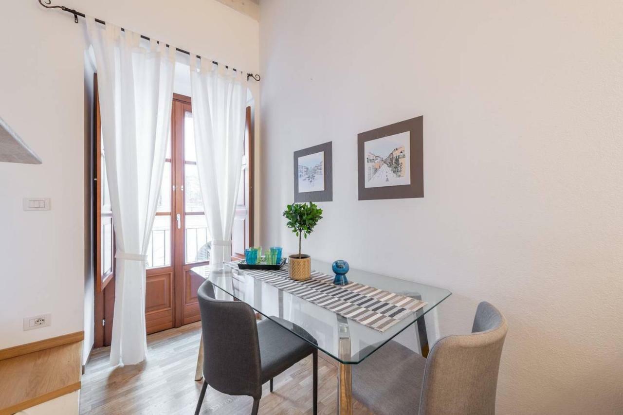 Mirti Boutique Apartment Heart Cagliari Buitenkant foto